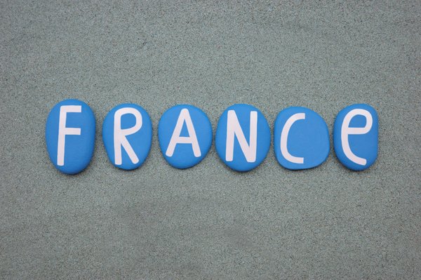 Les prénoms en france : entre amour et reproches